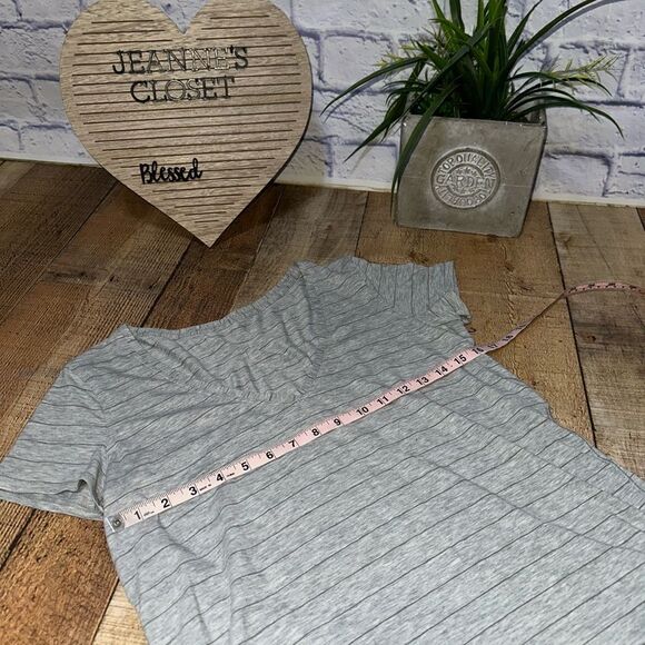 Lululemon love tee striped - Picture 3 of 8